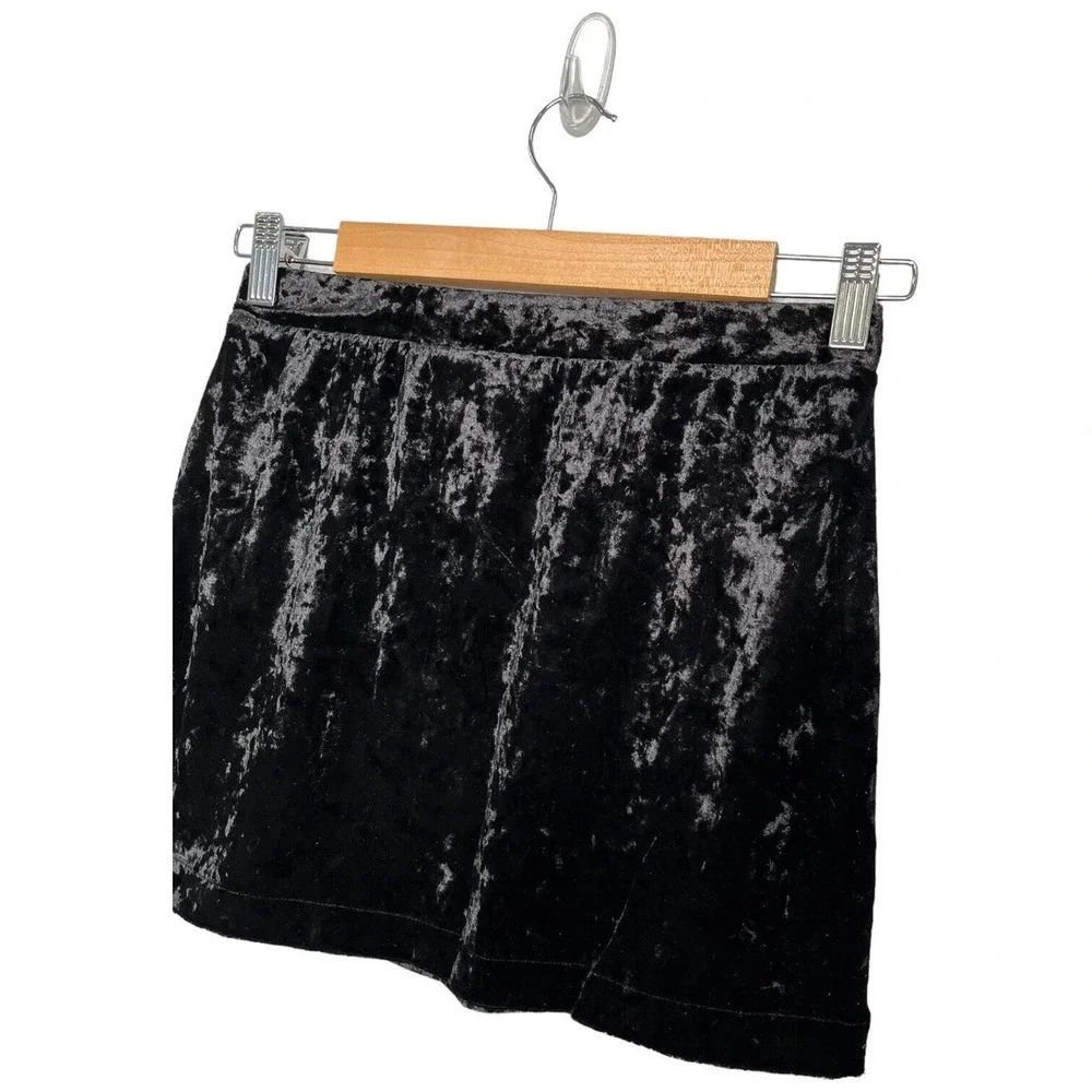 New Nordstrom Abound Crushed Velvet Velour Mini Retro 90s Y2K Skirt Black S - Picture 3 of 11